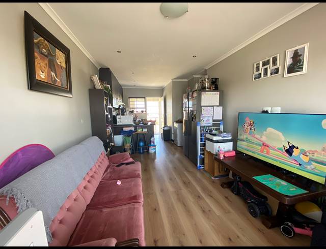 2 BEDROOM APARTMENT SOLD IN MELKBOSSTRAND CENTRAL